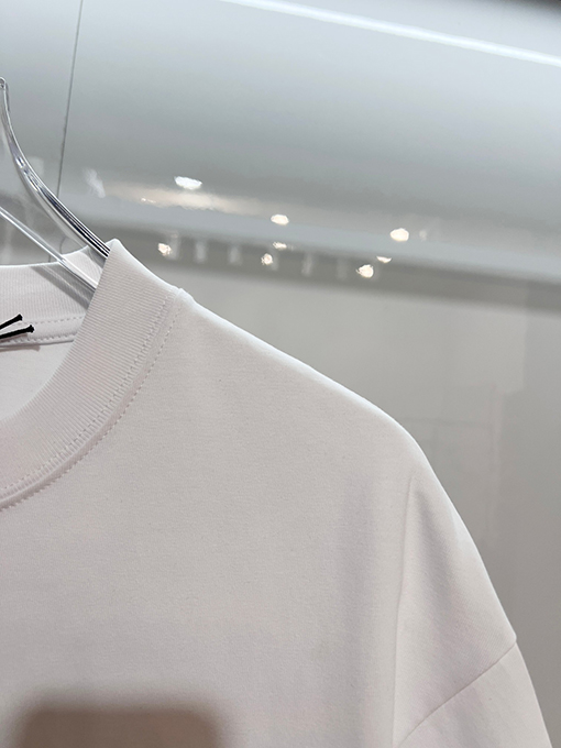 ディオール 裏面に3Mロゴの熱転プリントクラシックなエンボスのクルーネック半袖Tシャツ