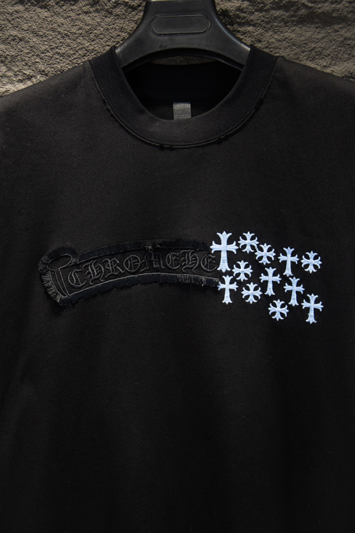 クロムハーツコピー 重工業な刺繍タッセル半袖Tシャツ