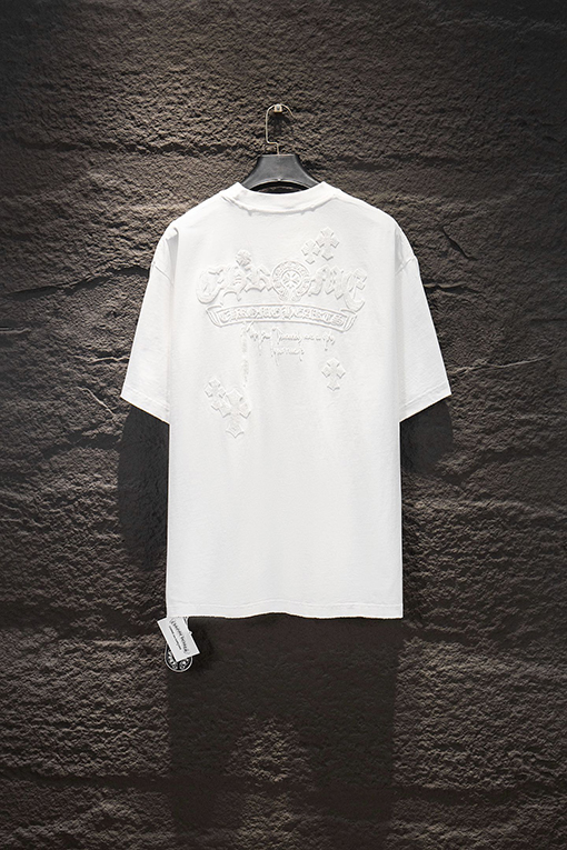 クロムハーツ 重工業なビーズと中空刺繍が施されたダメージ加工の半袖Tシャツ