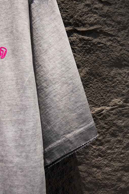 クロムハーツ 新モデル耐久性のある裏地カラーコーティングフロックシリコン半袖Tシャツ