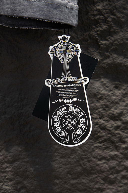 クロムハーツ 新モデルヘビーデューティーなリバースカラーパッチワーク刺繍のダメージ半袖Tシャツ