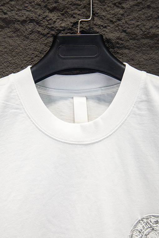 クロムハーツ 新作 ウォッシュプリント ホロウ刺繍 半袖Tシャツ