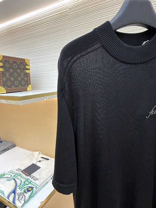 アクネストゥディオズスーパーコピー Acne Studios 1996 ロゴ半袖セーター