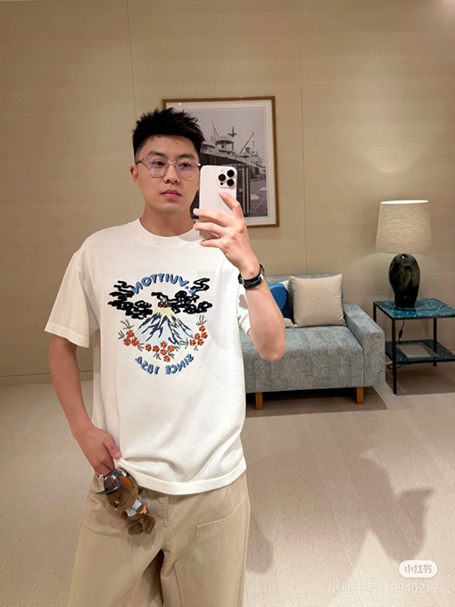 ルイヴィトン Nigo コラボレーション ボルケーノ刺繍ニット半袖Tシャツ