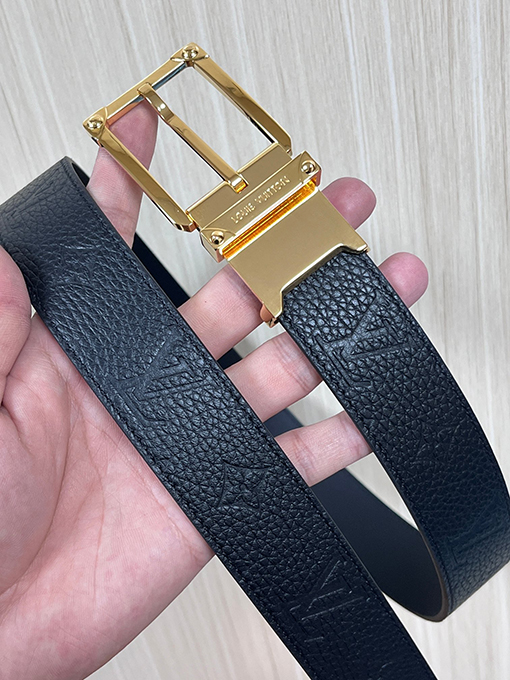 ルイヴィトンスーパーコピー ライチ柄エンボス両面ベルト