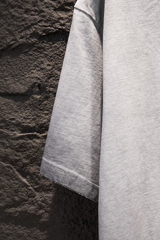 クロムハーツ ヘビーデューティーなリバースカラーパッチワーク刺繍のダメージ半袖Tシャツ