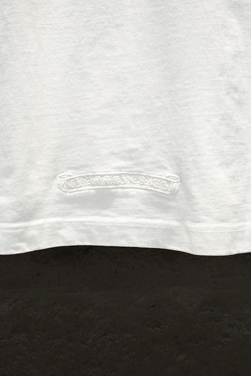 クロムハーツ ヘビーデューティーなダメージパッチ刺繍入りレザーラベル金具き半袖Tシャツ