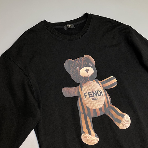 フェンディコピー FENDI 新しいロゴベアクルーネックスウェットシャツ
