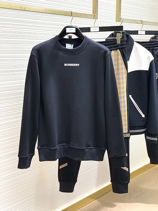バーバリー Burberry ファッショナブルでカジュアルなクルーネックスウェットシャツ
