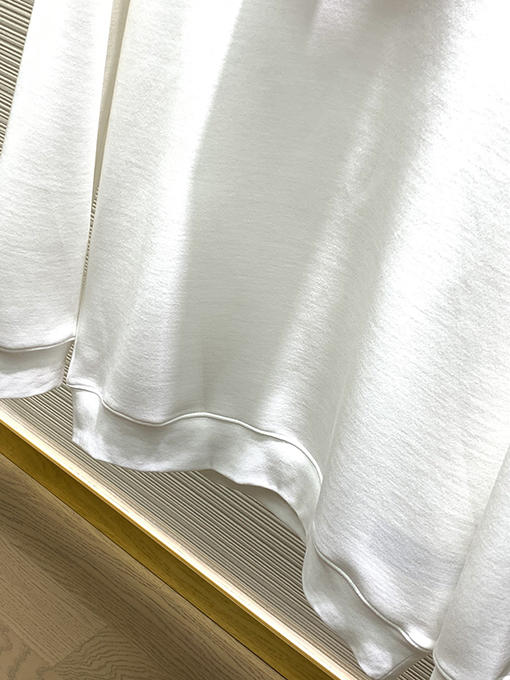 バーバリー Burberry ファッショナブルでカジュアルなクルーネックスウェットシャツ