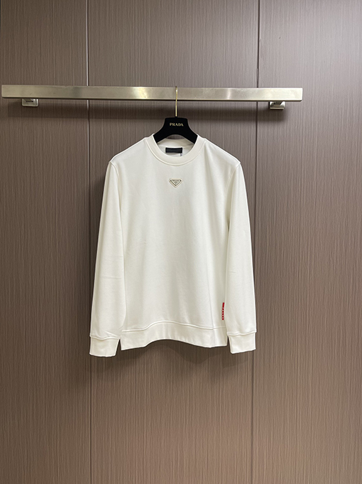 プラダ クラシック トライアングル メタル ロゴ クルーネックスウェットシャツ