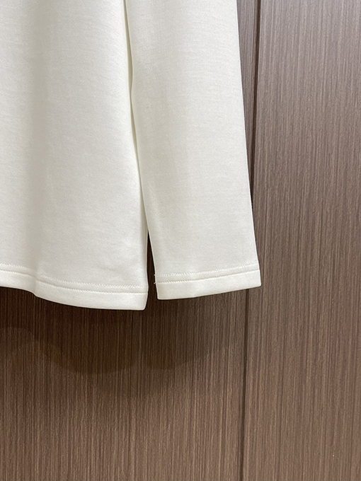 セリーヌ CELINE クラシックなブランドロゴプリントクルーネック長袖シャツ