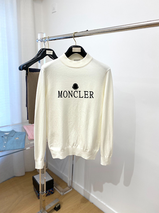 モンクレール Moncler 新しいハイネックウールセーター