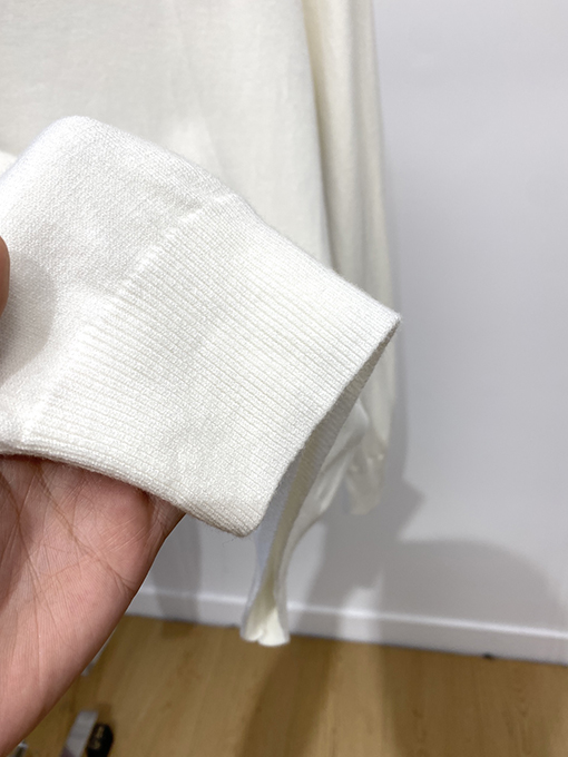 モンクレール Moncler 新しいハイネックウールセーター