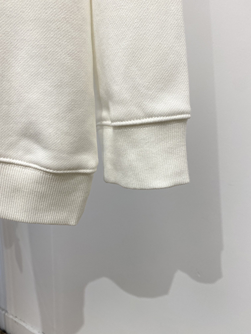 バーバリー BURBERRY フロント胸にプレミアムプリントのレターロゴが入ったクルーネックスウェットシャツ