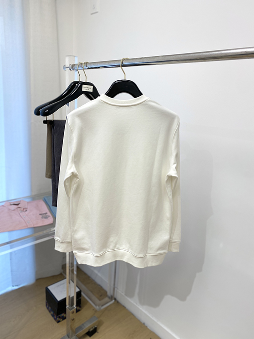 バーバリー BURBERRY フロント胸にプレミアムプリントのレターロゴが入ったクルーネックスウェットシャツ