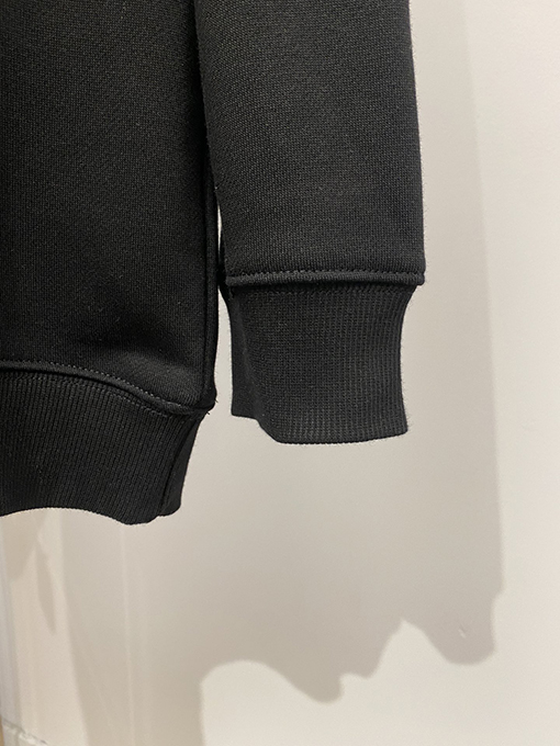 バーバリー BURBERRY 胸にプレミアムプリントのレターロゴが入ったクルーネックスウェットシャツ