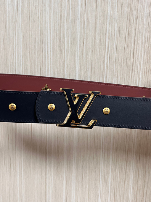 ルイヴィトンコピー LV Dimension Drift Flower Studs 新モデル両面ベルト