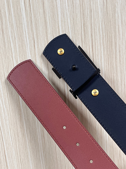 ルイヴィトンコピー LV Dimension Drift Flower Studs 新モデル両面ベルト