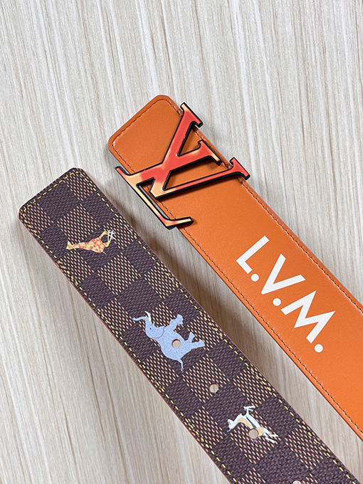 ルイヴィトン 映画の物語にインスパイアされた両面ベルト