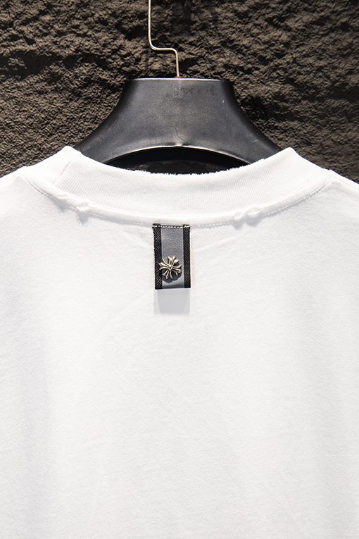 クロムハーツ クラシックなヘビーデューティーなダメージのパッチワーク刺繍りハードウェア半袖Tシャツ