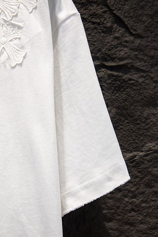 クロムハーツ クラシックなヘビーデューティーなダメージのパッチワーク刺繍りハードウェア半袖Tシャツ