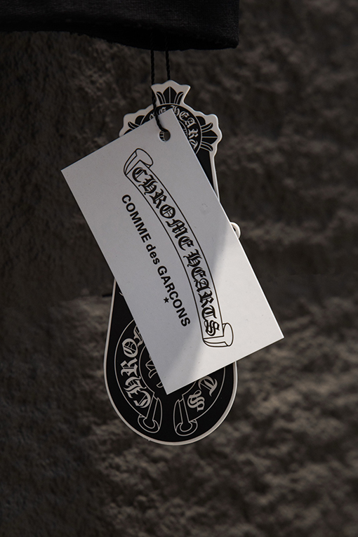 クロムハーツ クラシックなヘビーデューティーなダメージのパッチワーク刺繍りハードウェア半袖Tシャツ