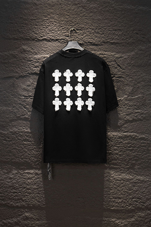 クロムハーツ ファッショナブルなダメージのウォッシュアップリケ刺繍り半袖Tシャツ