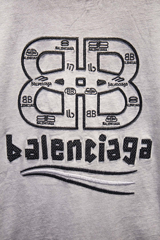 バレンシアガ Balenciaga クラシックなリバースカラースタンプダメージホロー刺繍半袖Tシャツ