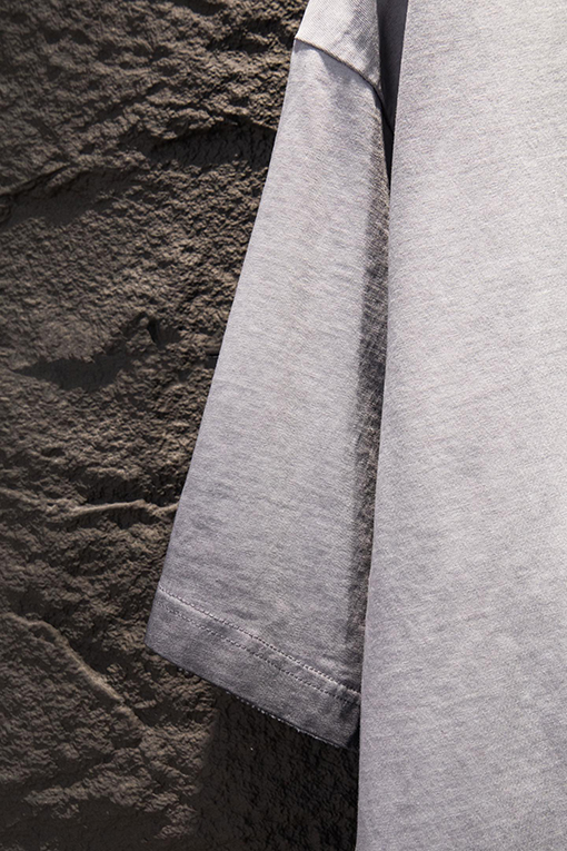 バレンシアガ Balenciaga クラシックなリバースカラースタンプダメージホロー刺繍半袖Tシャツ