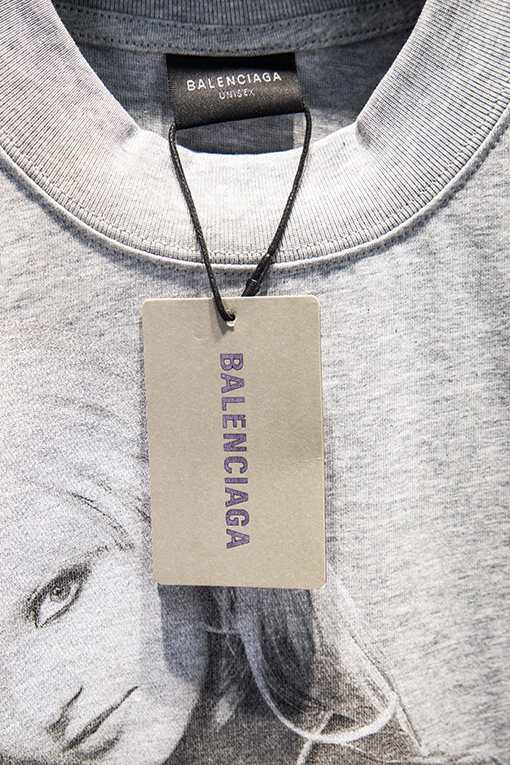 バレンシアガコピー Balenciaga 新作ホワイトインクダイレクトプリント半袖Tシャツ