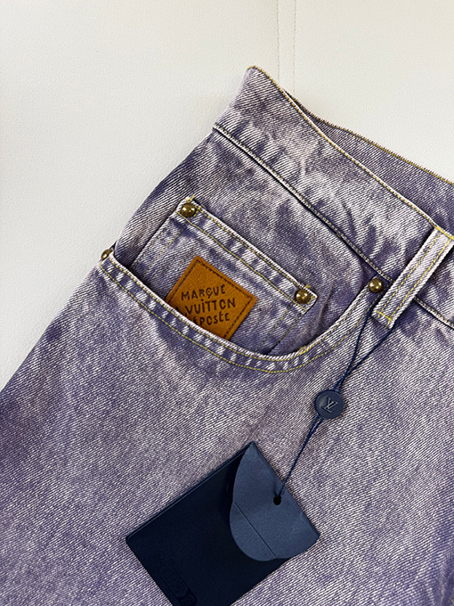ルイヴィトン フェードデニムペタルジーンズ