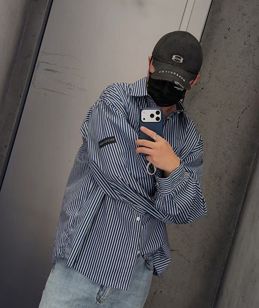 バレンシアガコピー Balenciaga アームバンド付きストライプ長袖シャツ