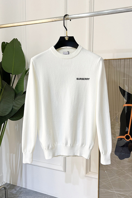 バーバリー BURBERRY 新しいクルーネックセーター