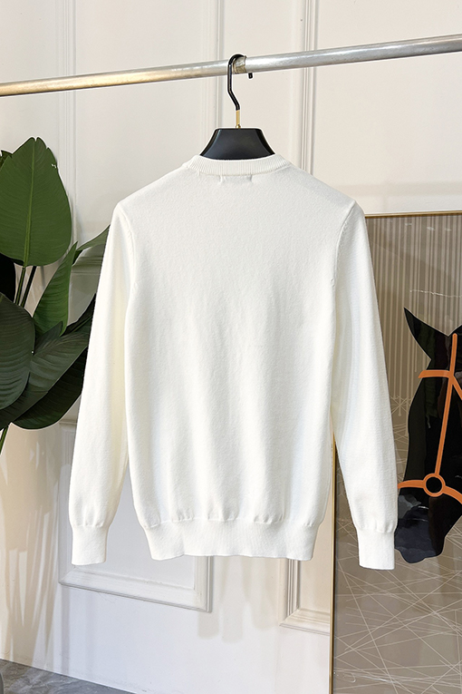 バーバリー BURBERRY 新しいクルーネックセーター