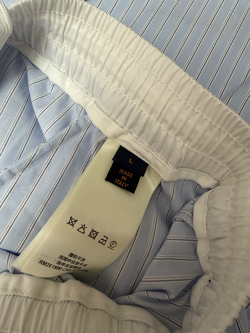 ルイヴィトンスーパーコピー ホワイトカラーの刺繍ストライプショートパンツ