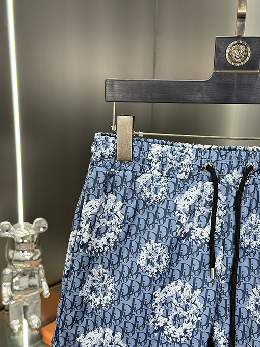 ディオール 新しいビーチショーツ