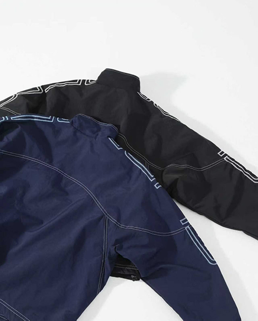 シュプリーム Supreme 肩に刺繍ロゴとトップステッチを施した新作コーチジャケット