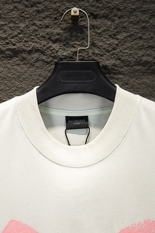 バレンシアガコピー Balenciaga 新しいプリント半袖Tシャツ