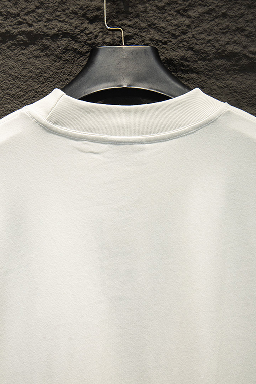 バレンシアガコピー Balenciaga 新しいプリント半袖Tシャツ