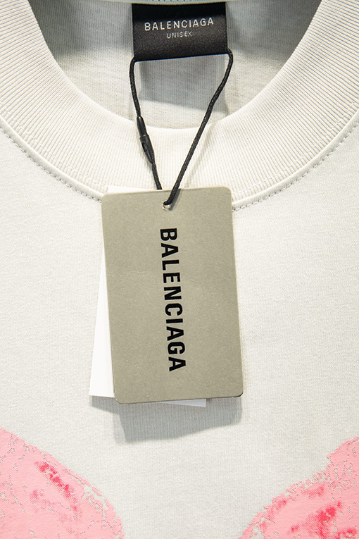 バレンシアガコピー Balenciaga 新しいプリント半袖Tシャツ