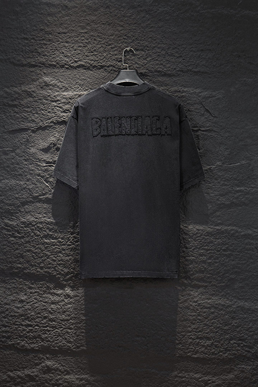 バレンシアガ Balenciaga ヘビーデューティーなリバースボトムのパッチワーク刺繍半袖Tシャツ