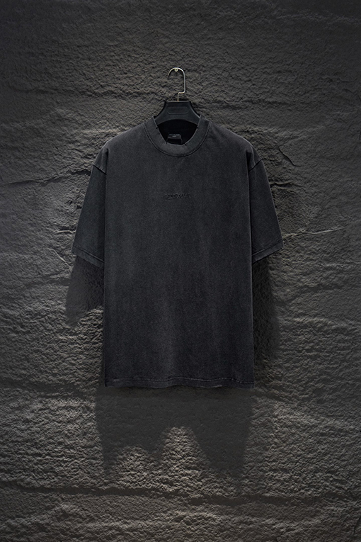 バレンシアガ Balenciaga ヘビーデューティーなリバースボトムのパッチワーク刺繍半袖Tシャツ