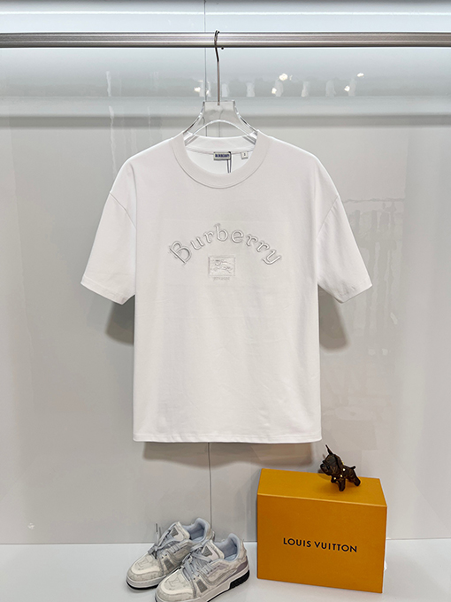 バーバリー BURBERRY 1856 クラシック ウォー ホース ロゴ 刺繍 クルーネック 半袖 Tシャツ