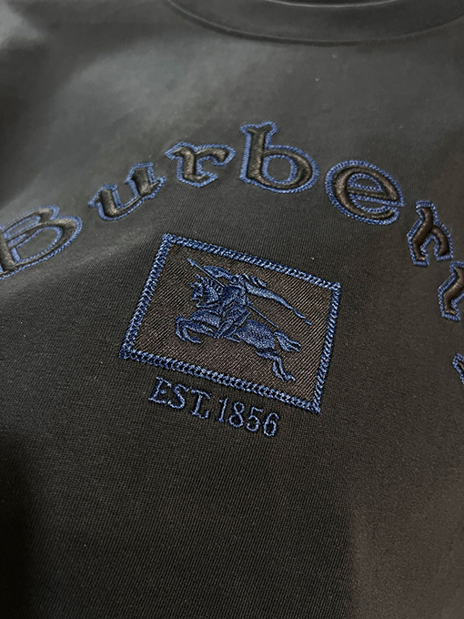 バーバリー BURBERRY 1856 クラシック ウォー ホース ロゴ 刺繍 クルーネック 半袖 Tシャツ