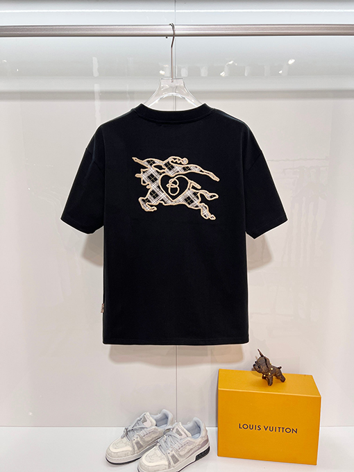 バーバリー BURBERRY 麻縄刺繍レタリング背中に軍馬柄ロゴクルーネック半袖Tシャツ