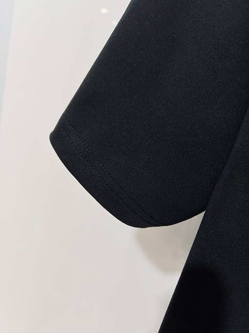 バーバリー BURBERRY 麻縄刺繍レタリング背中に軍馬柄ロゴクルーネック半袖Tシャツ