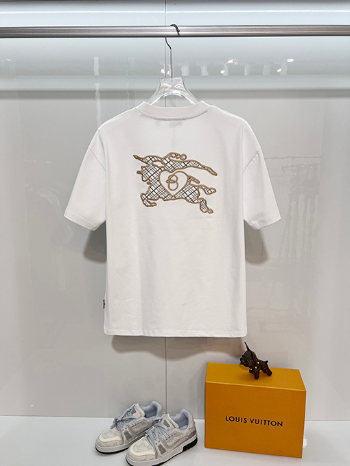 バーバリー BURBERRY 麻縄刺繍レタリング背中に軍馬柄ロゴクルーネック半袖Tシャツ