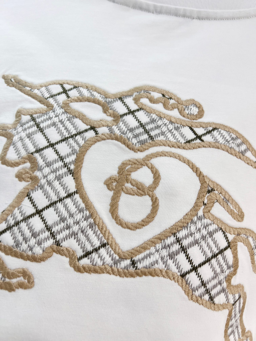 バーバリー BURBERRY 麻縄刺繍レタリング背中に軍馬柄ロゴクルーネック半袖Tシャツ