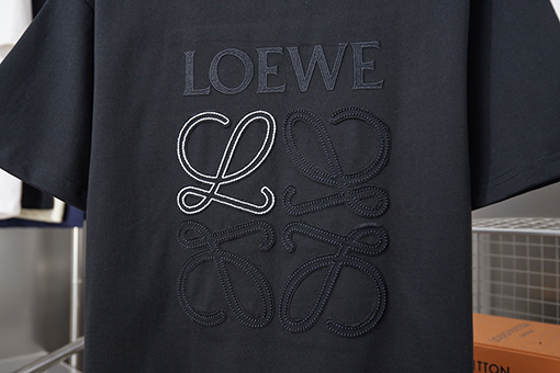 ロエベ LOEWE 新作アップリケ刺繍レター半袖Tシャツ